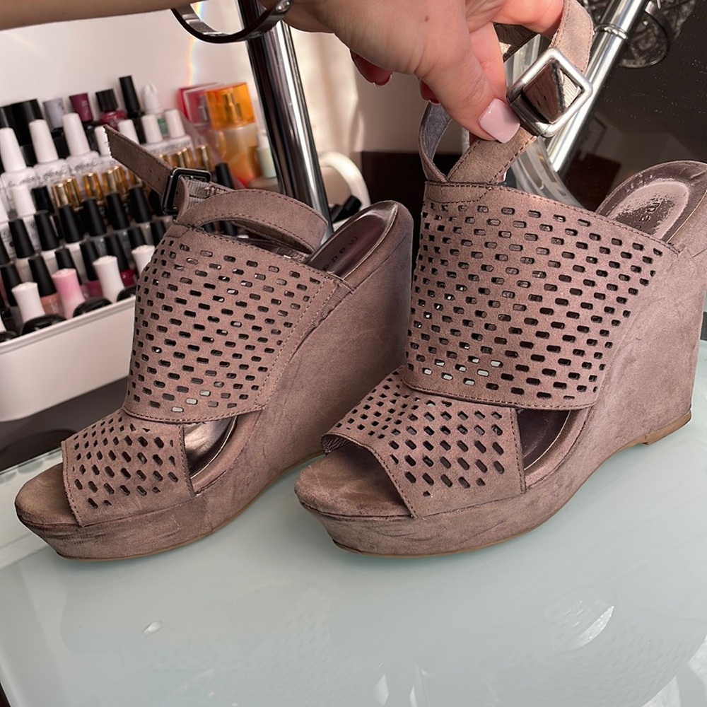 Madden Girl brown suede / mesh wedges
